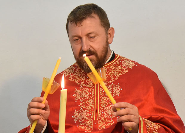 Свештеник Јордо не може да служи